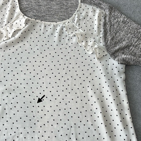 Van Heusen Ruffled 3/4 Sleeve Polka Heart Two-Toned Women Top XL Gray/White - Picture 6 of 8